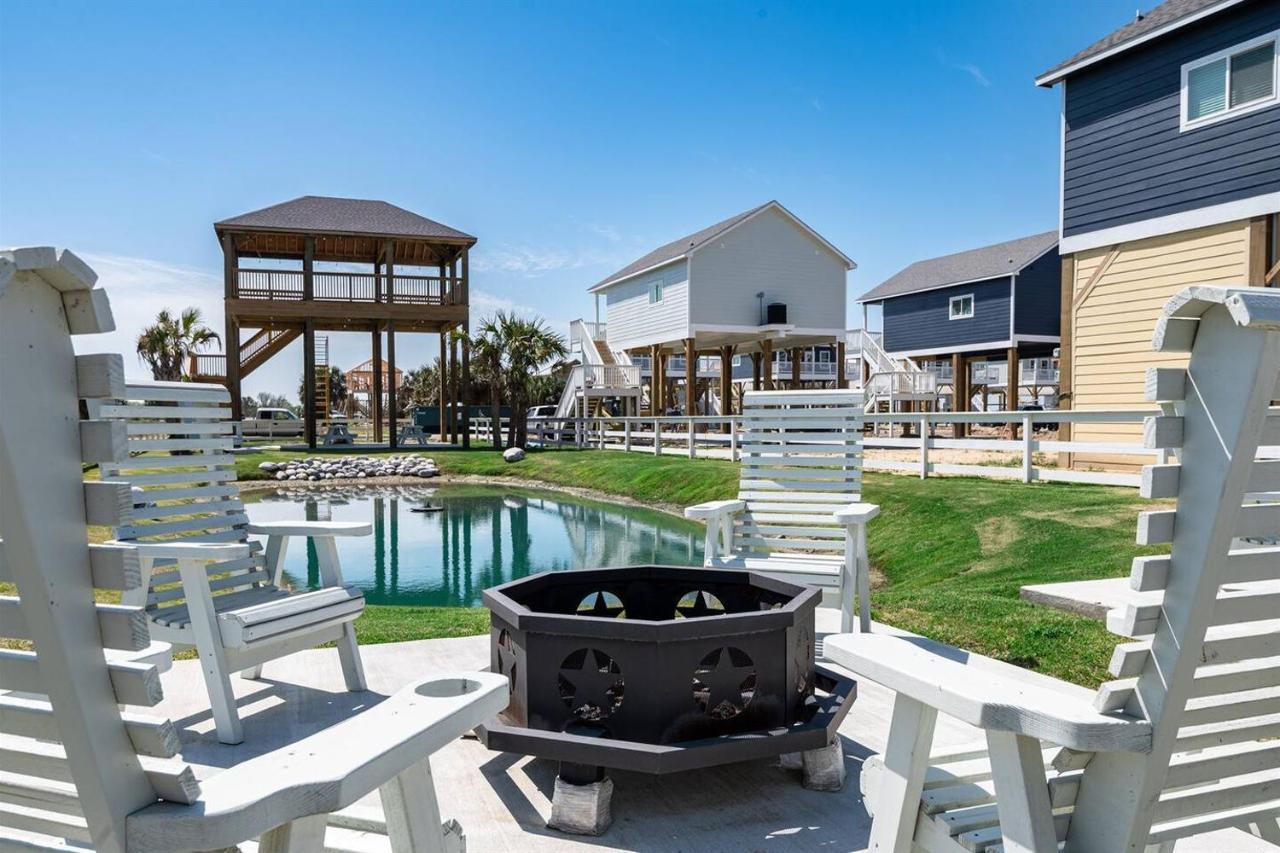 Serenity Villa By The Beach Bolivar Peninsula Exterior photo